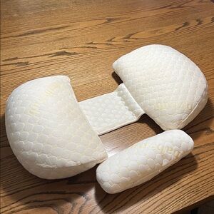 Maternity Pillow (BabyBub)